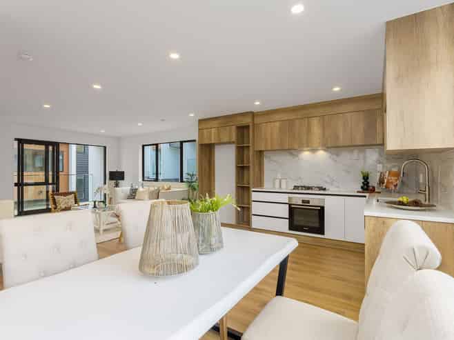 10/6 Woodhouse Place, West Harbour