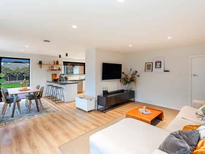 18 Olivine Street, Shirley