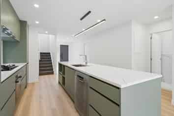2/5 Tawa Terrace , Tawa