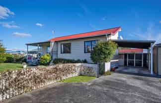 14B Reed Street, Tikipunga