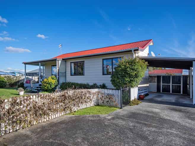 14B Reed Street, Tikipunga