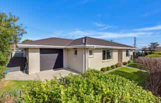 8 Hemi Street, Waikanae
