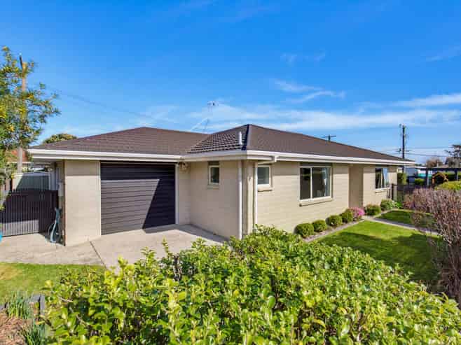 8 Hemi Street, Waikanae