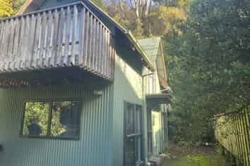 7B Alva Street, Dunedin Central