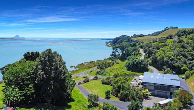 8 Ohiwa Cove Rise, Opotiki and Surrounds