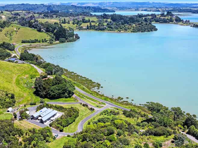 8 Ohiwa Cove Rise, Opotiki and Surrounds
