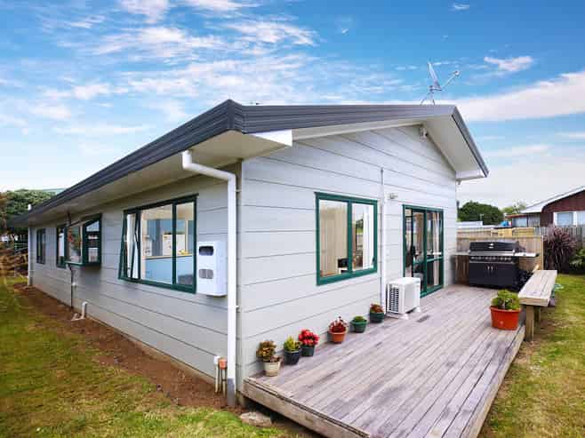 2/27 Hillside Road, Mount Wellington