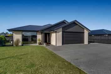 7 Merino Crescent, Amberley