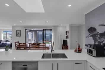 7 Merino Crescent, Amberley