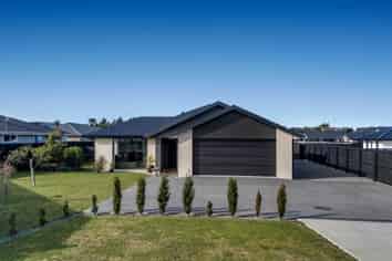 7 Merino Crescent, Amberley