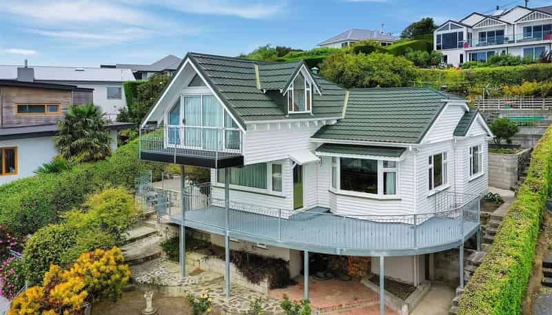 40 Saint Andrews Hill Road, Mount Pleasant