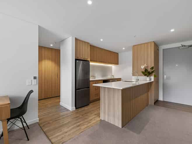 612/10 Copper Beech Avenue, Frankton