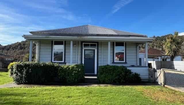 51 Dick Street, Reefton