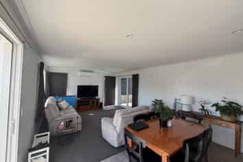 158 Barnett Avenue, Richmond
