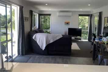 158 Barnett Avenue, Richmond