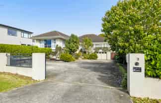53 Great South Road, Papatoetoe