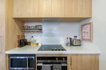 1/17 Greta Street, Glenview