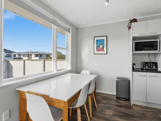 37 Kinmont Crescent, Newfield