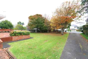16 Fairleigh Ave, Mount Albert