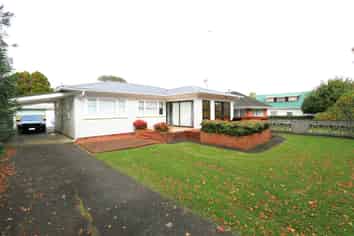 16 Fairleigh Ave, Mount Albert