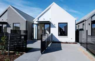 33/160 Mazengarb Rd, Paraparaumu