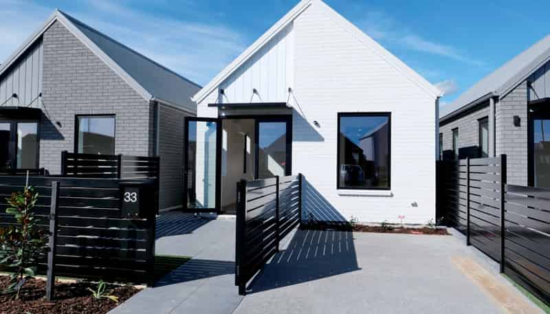 33/160 Mazengarb Rd, Paraparaumu