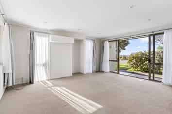 43 Magma Crescent, Stonefields