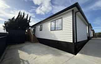 75A Calthorp Close, Favona