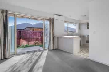 3/318 Waterloo Road, Islington