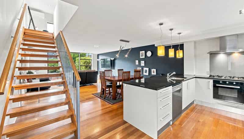9C Champion Street, Saint Albans