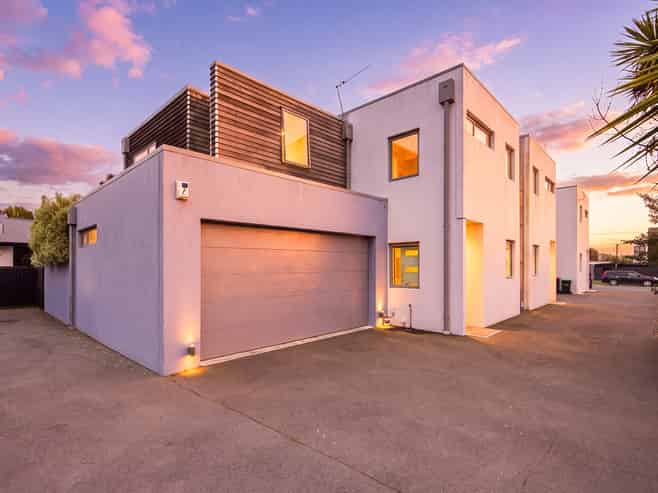 9C Champion Street, Saint Albans