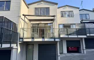 53/8 Flynn Street, Birkdale