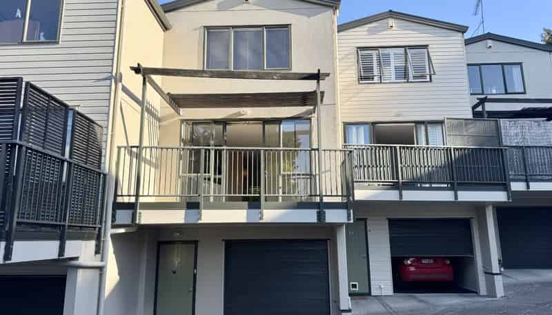 53/8 Flynn Street, Birkdale