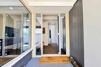 39 Lockhart Avenue, Milson