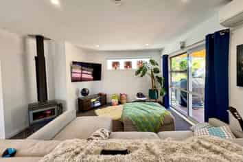 39 Lockhart Avenue, Milson
