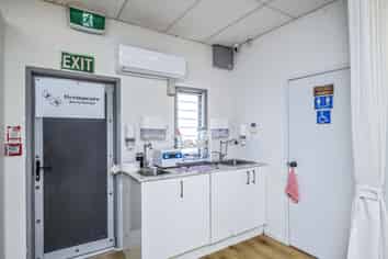 Healthcare approved retail opportunity