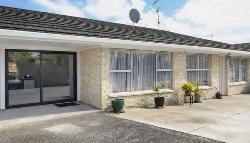 4/142 Saint George Street, Papatoetoe