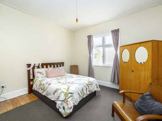 17 Waite Street, Featherston