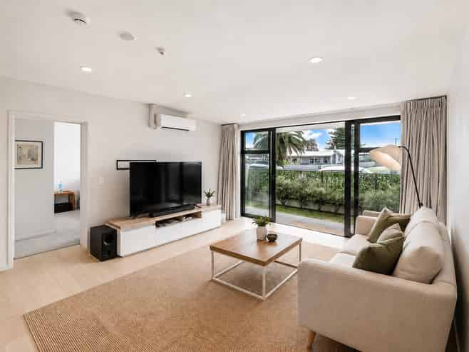 2/388 Hibiscus Coast Highway, Orewa