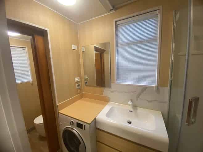 253 Lincoln Road, Addington