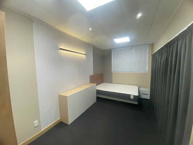 253 Lincoln Road, Addington