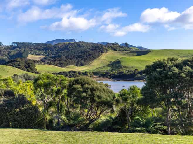 9 Waipatukahu Lane, Raglan