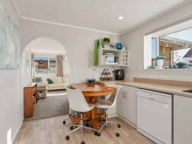 2B High Street, Mosgiel