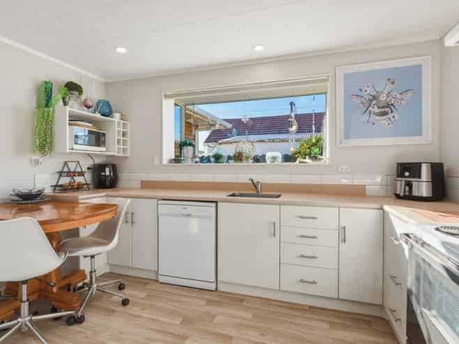 2B High Street, Mosgiel