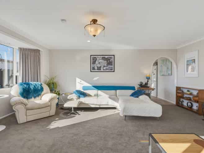 2B High Street, Mosgiel