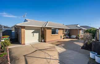 2B High Street, Mosgiel
