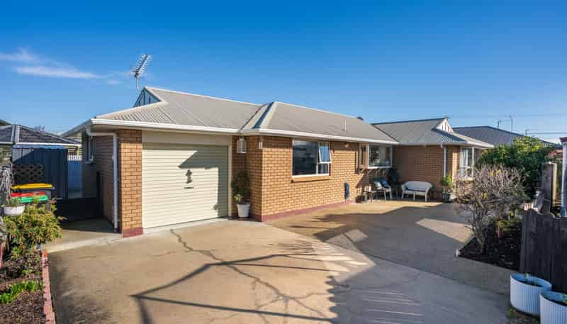 2B High Street, Mosgiel