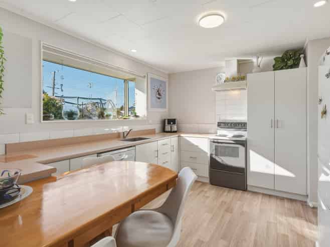 2B High Street, Mosgiel