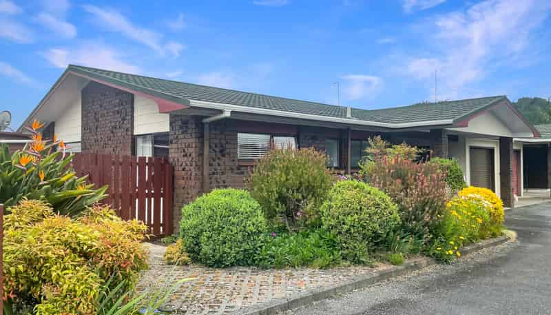 30B Elizabeth Street, Kensington