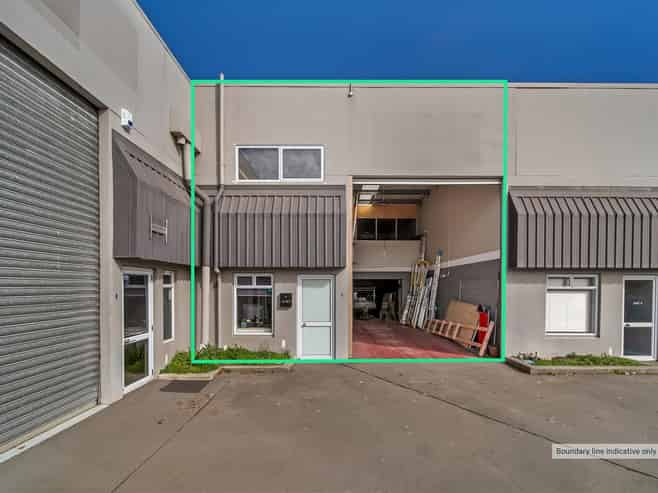 Small Industrial Gem in Wigram